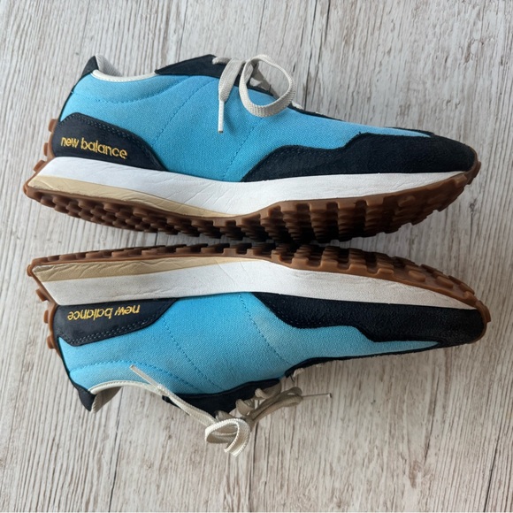 New Balance 327 Sneakers Shoes MS327BM Vibrant Sky Blue Men's Size 9.5 - Picture 3 of 11